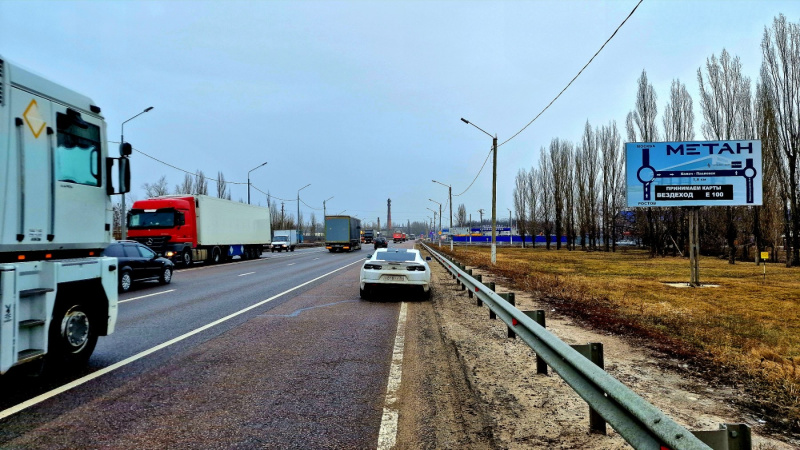 Билборд 6×3 м — М4 "Дон" Павловский район 672км + 450м (лево) г.Павловск, фото 1
