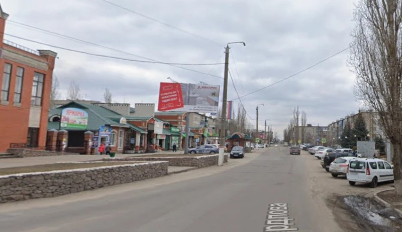 Билборд 6×3 м — Лиски, ул.Свердлова, 72 (западный рынок), фото 1